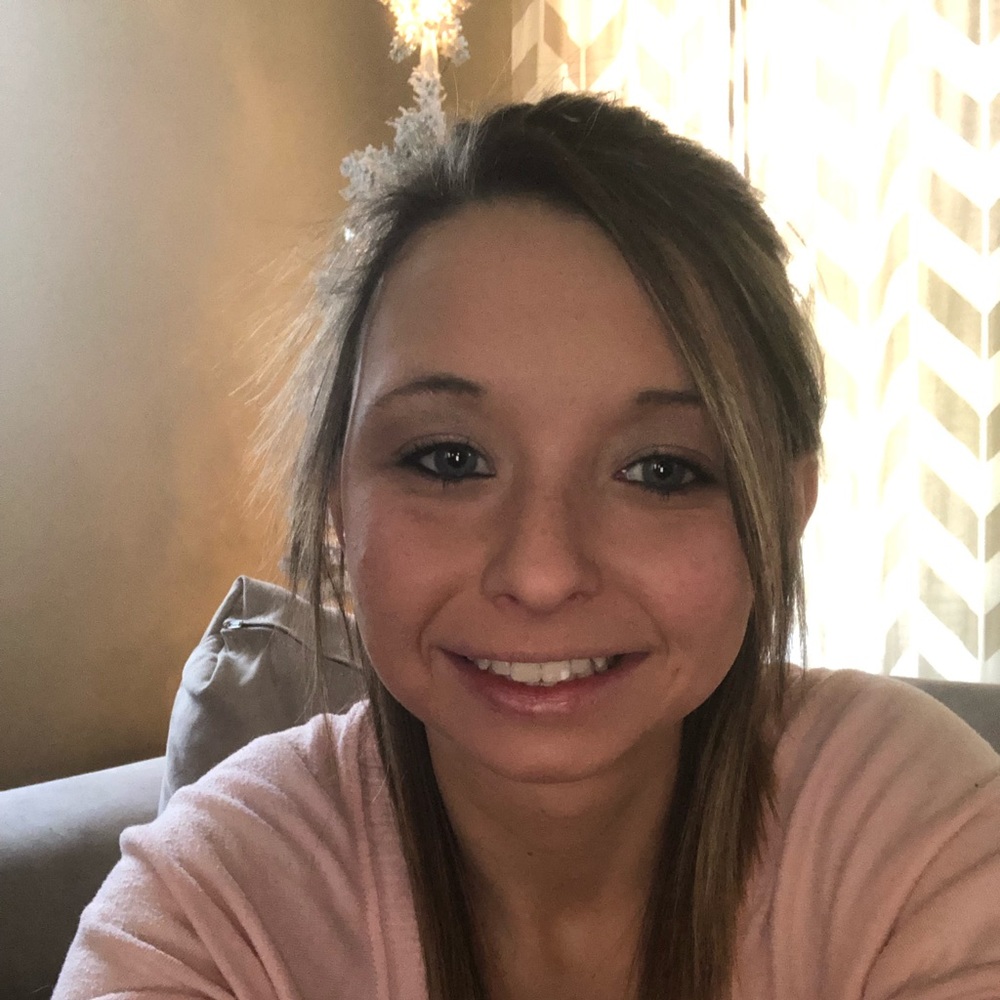 Meet your Posher, Dana